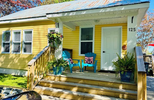 St. Andrews House | Cozy 2-bedroom cottage with two decks. Centrally located. Pet-friendly.