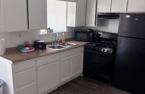 Church Street House | Cozy 2 bedroom home in the heart of Riverdale. Pet-friendly & close to the city
