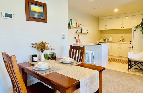 Silverdale House | Cozy 2-bedroom home in Central Millwater with WiFi