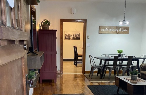 Haviland House | Cozy 2 bedroom home with your own parking. Can sleep 9