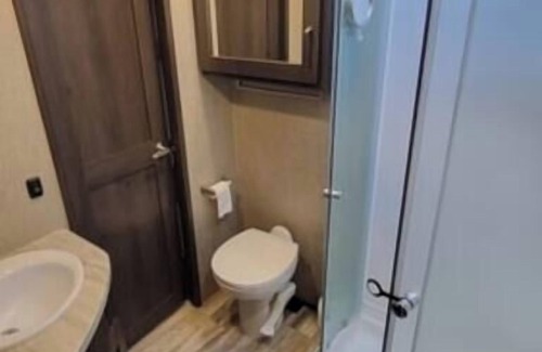 North Northwest Pensacola Apartment | Cozy 2-Bedroom RV in Pensacola with WiFi and AC