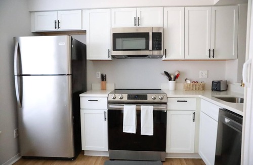 Tuckahoe House | Cozy 2-bedroom townhome in enjoyable Richmond with WiFi, AC