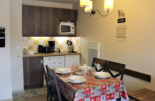 Les Claux Apartment | Cozy 2-Room Apartment, Sleeps 4, Ski-In/Ski-Out, Pool Access, Private Parking