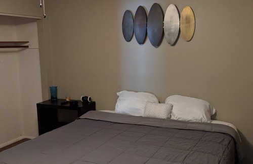 Ferguson Apartment | Cozy 2bd w WiFi and Private Entry