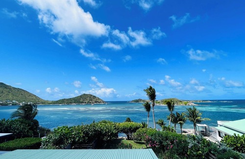 Cul de Sac House | Cozy 2bedroom house with amazing view to Pinel island &pool, 2min from the beach