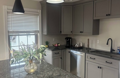 Nisbet Apartment | Cozy 2bedroom second floor apartment close to Lycoming College and PCT, WiFi ac