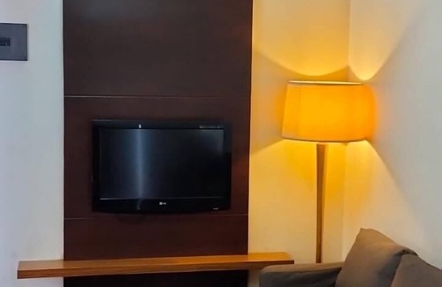 Old Jakarta Apartment | Cozy 2BR, 1 Bathroom Apt in Ancolnnn