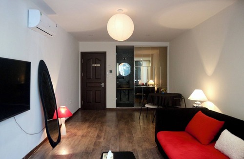 Hoan Kiem Apartment | Cozy 2BR Apt w/view, heart of Hanoi