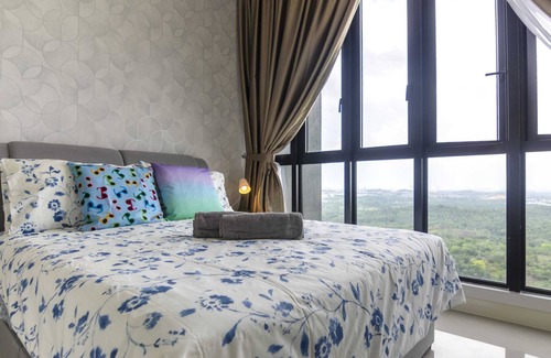 Medini Apartment | Cozy 2BR DPristine 9 next to Legoland FREE Parking
