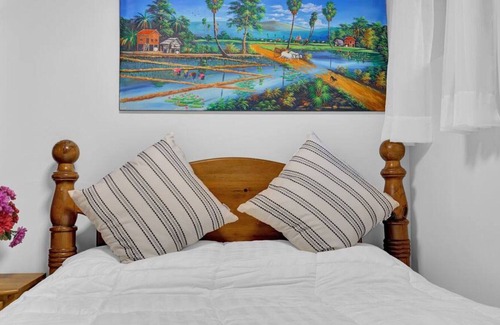 Barrie Apartment | Cozy 2BR Lower Level Unit