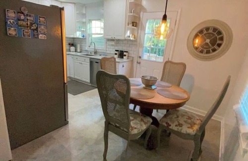 Marietta House | Cozy 2BR Near Marietta Square and Braves Stadium