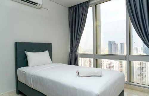 Karet Apartment | Cozy 2BR @ The Masterpiece Condominium Epicentrum Apartment By Travelio