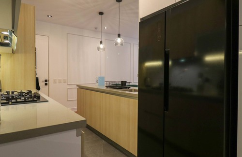 Leuro Apartment | Cozy 2BR with Incredible Balcony in Miraflores