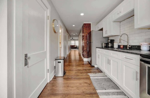 Germantown House | Cozy 2nd-Floor Flat Near Downtown & Bourbon Trail