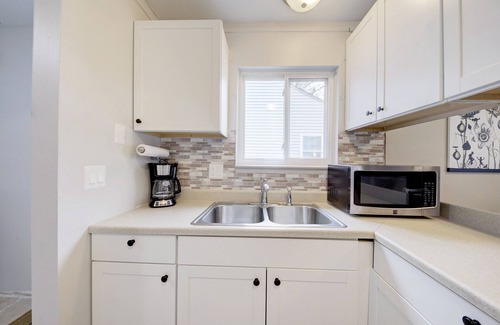 Westland House | Cozy 3 bed 1 bath entire house- up to 6 people