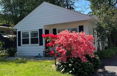 Green Pond Cottage | Cozy 3-bedroom cottage in private, pristine lake community-30 miles from NYC!