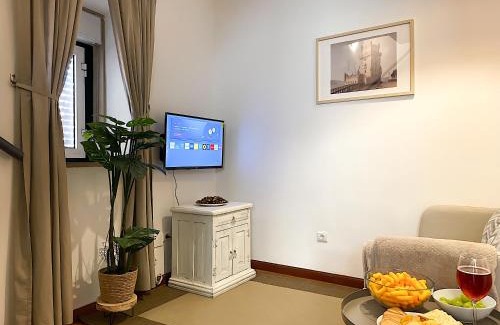 Linda-a-Velha Apartment | Cozy 3 Bedroom Apartment in Belem Lisbon 3 to 5 Guests