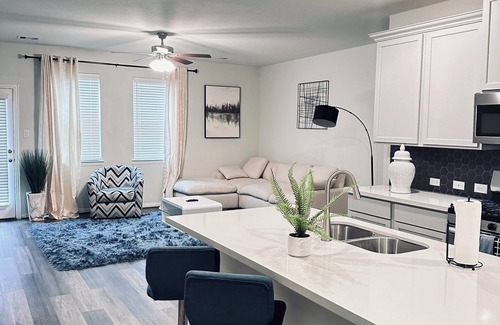 Katy Condo | Cozy 3-bedroom condo with WiFi, AC in nice Katy