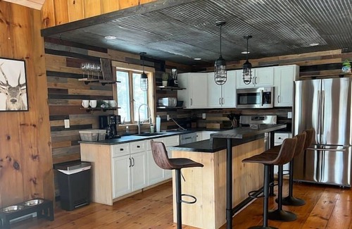 Eustis Cabin | Cozy 3-Bedroom Hideaway on ATV/Snowmobile Trails