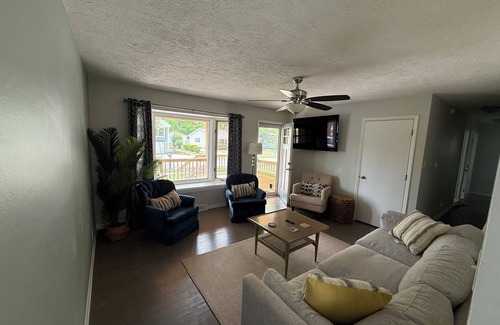 Michigan City House | Cozy 3 bedroom home, minutes to the beach, outlets, casino and dining.