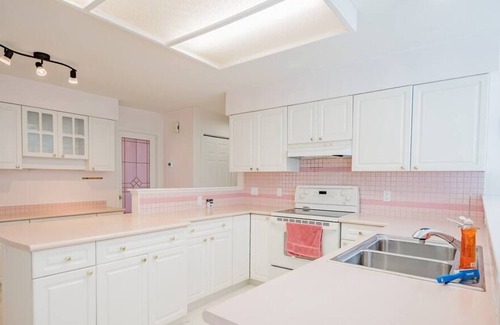 Okanagan-Similkameen House | Cozy 3 Bedroom Home in Keremeos - Suite B