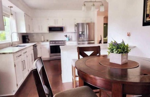 West Plains House | Cozy 3-bedroom home with indoor fireplace