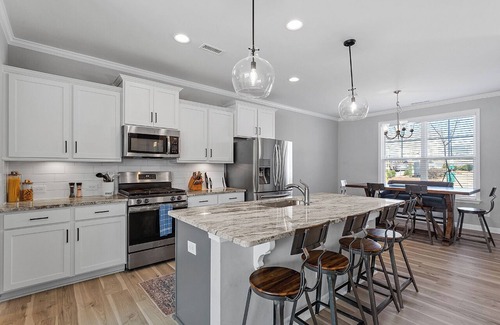 Wake Forest House | Cozy 3-bedroom townhome in terrific Wake Forest with AC, WiFi
