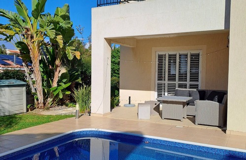 Tala House | Cozy 3 bedroom villa, with a Swimming pool, Sea View, Mountain View!