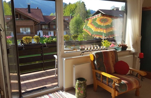 Obermaiselstein Apartment | cozy 3-room apartment with 2 balconies and swimming pool/sauna