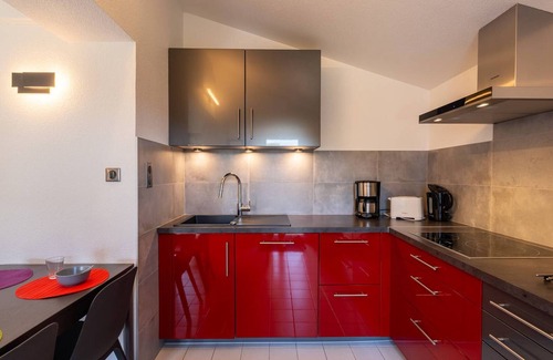 Carnac Villa | Cozy 3-Room House in Carnac with Private Garden, Near Beach & Shops - Sleeps 5