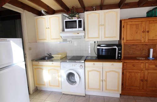 La Remigeasse House | Cozy 3-Room Mezzanine House near La Rémigeasse Beach, Sleeps 4