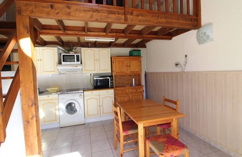 La Remigeasse House | Cozy 3-Room Mezzanine House near La Rémigeasse Beach, Sleeps 4