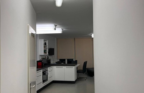 Erdberg Apartment | Cozy 3BR Apt. with the best location/U3 Gasometer