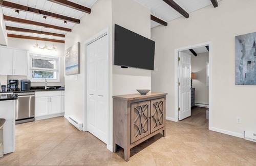 Toms River House | Cozy 3BR by the Water at the Jersey Shore