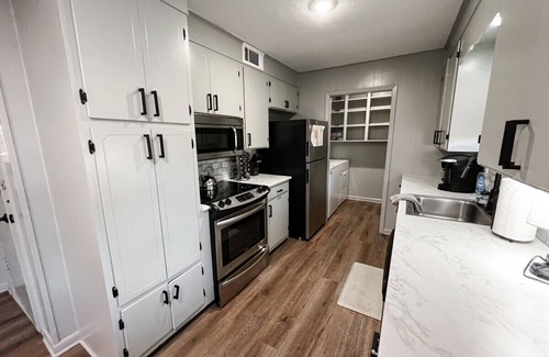 Conway House | Cozy 3BR Home | Ideal for UCA & Hendrix Visits