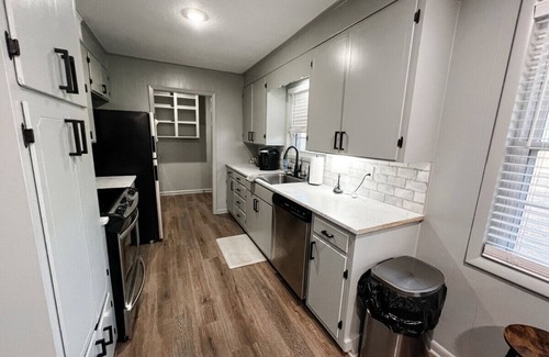 Conway House | Cozy 3BR Home | Ideal for UCA & Hendrix Visits