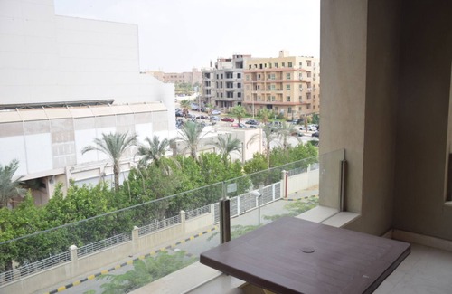New Cairo House | Cozy 3BR Penthouse 200m at The Village Compound near AUC & Point 90 Mall