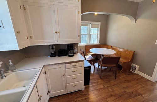 Sioux City House | Cozy 4-bed 2-bath in Sioux City: Perfect for families or co-workers