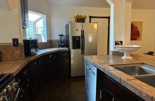 Nice House | Cozy 4-bedroom house in pleasant Nice with AC, WiFi beautiful view of the lake
