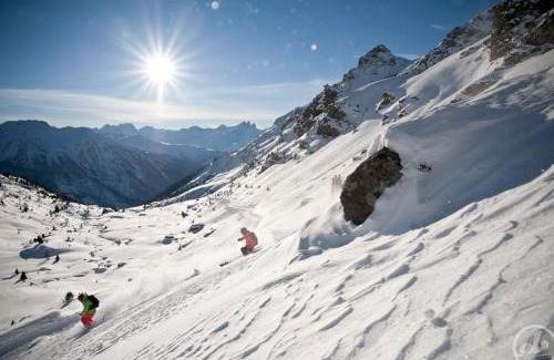 Orelle Apartment | Cozy 6 to 8 People in Orelle Direct Val Thorens