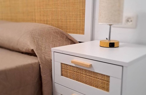 Baza Apartment | Cozy accommodation in Baza with essential amenities