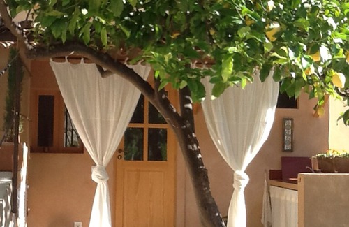 Estellencs Apartment | Cozy accommodation with garden in the quiet village of Estellencs