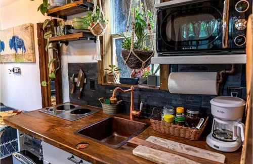 Ybor City House | Cozy AF Tiny-House Oasis