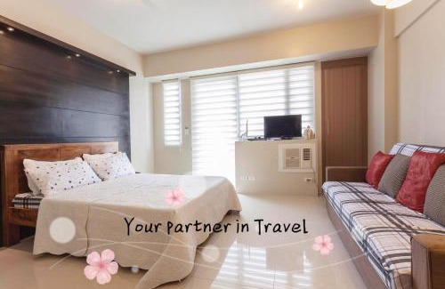 Pasay Apartment | Cozy Airport Condo 7-min Walk to Terminal 3