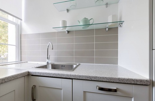 Brompton & Hans Town House | Cozy and bright 1 bed apartment in Knightsbridge