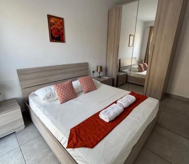 Hamrun House | Cozy and Bright Central Room, Shared Flat