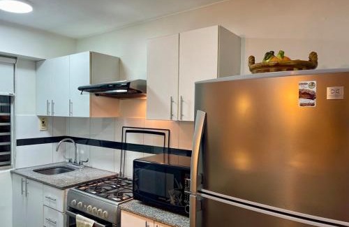 San Antonio Apartment | Cozy and Centric Flat with Great View and Parking