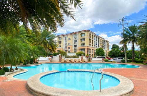 Maybunga Condo | Cozy and chic 2BR Retreat in Pasig – Central Location with high speed WiFi