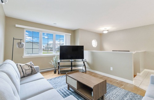 Moncton House | Cozy and Comfortable 2 Bedroom House
