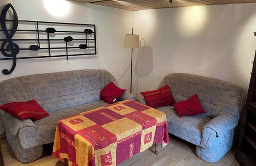 Zellingen Apartment | Cozy and lovingly restored vacation home (80 sqm) on the Main River